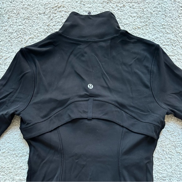 Lululemon Black Define Cropped Jacket *Nulu - Picture 5 of 6